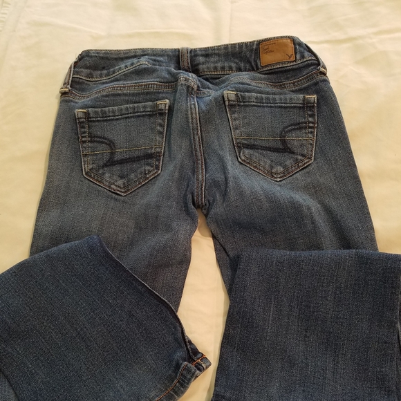 American Eagle Jeans - Picture 2 of 5